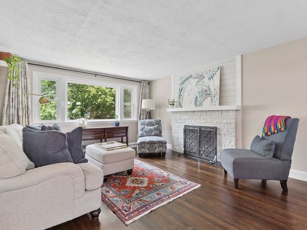 55 Stone Rd, Arlington, MA 02474