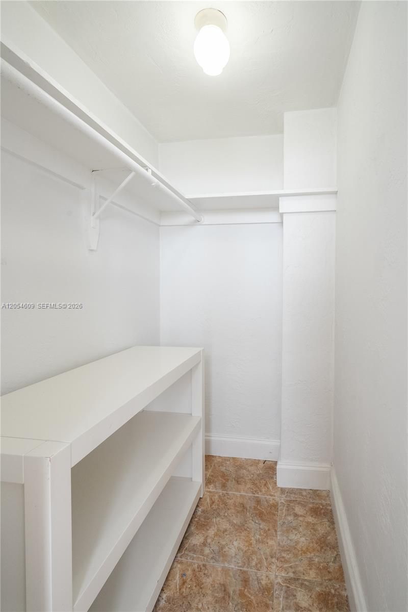 7850 Byron Ave , Unit 207, Miami Beach, FL 33141 Photo