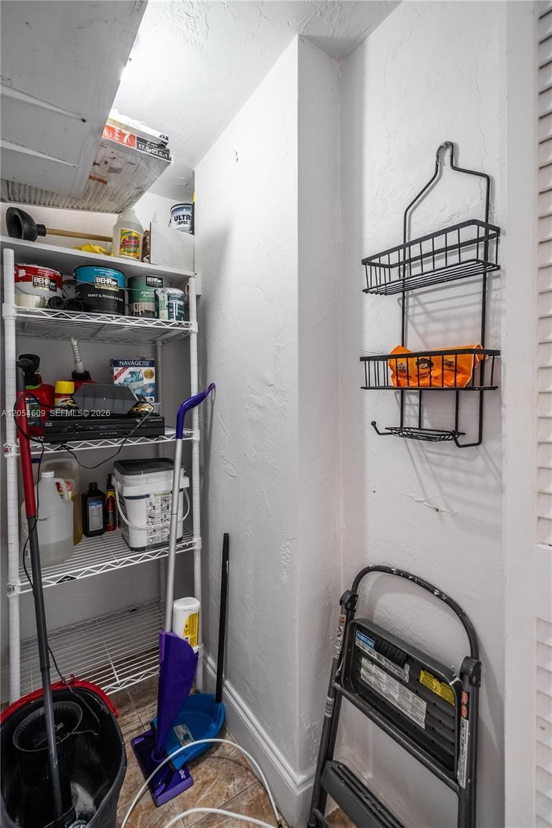 7850 Byron Ave , Unit 207, Miami Beach, FL 33141 Photo