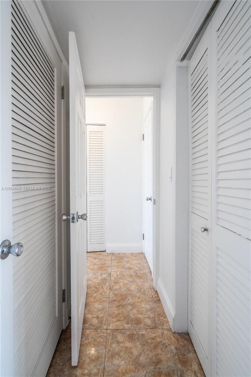 7850 Byron Ave , Unit 207, Miami Beach, FL 33141 Photo