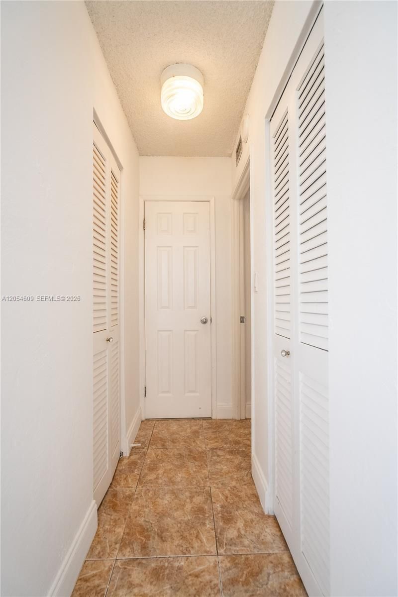 7850 Byron Ave , Unit 207, Miami Beach, FL 33141 Photo