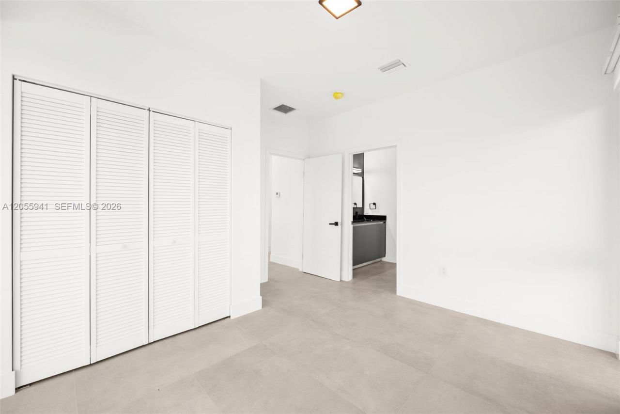 53 NW 52nd St, Miami, FL 33127 Photo