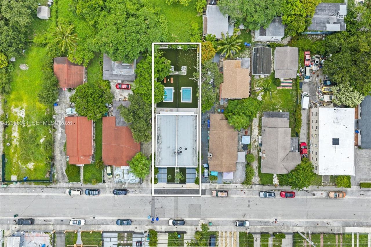 53 NW 52nd St, Miami, FL 33127 Photo