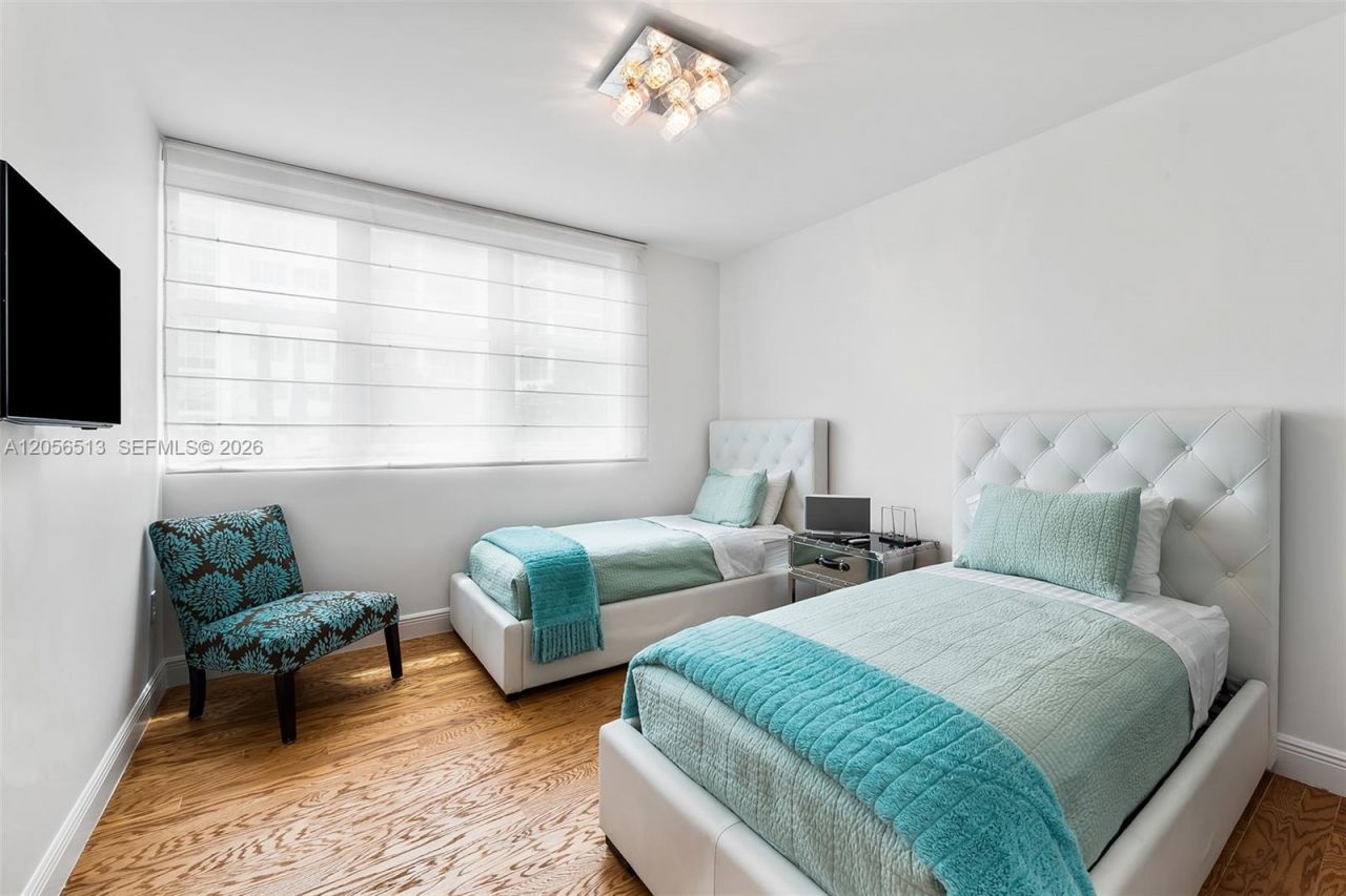 3131 NE 188th St , Unit 1-301, Aventura, FL 33180 Photo