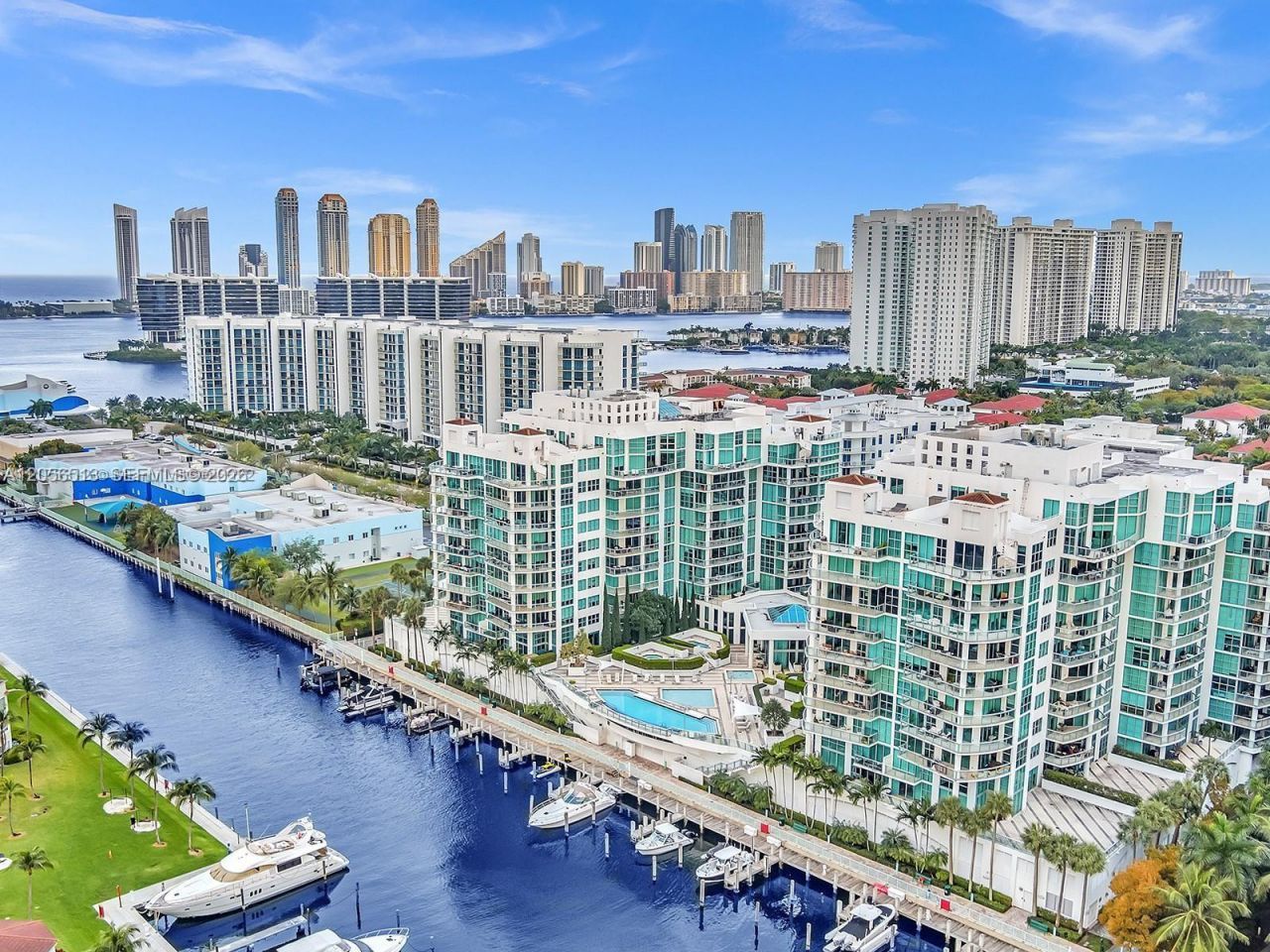 3131 NE 188th St , Unit 1-301, Aventura, FL 33180 Photo
