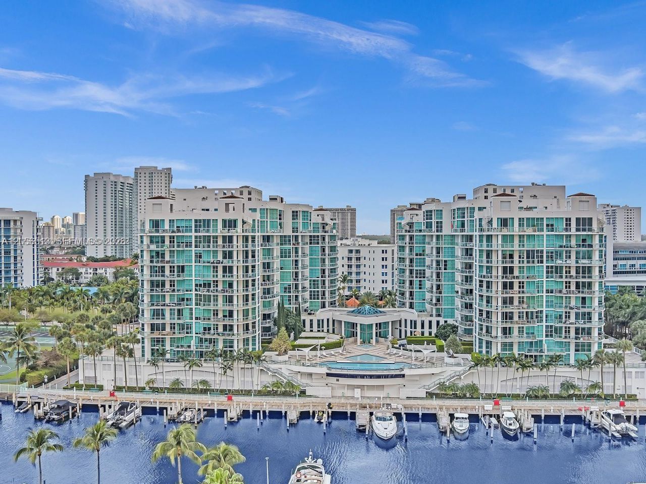 3131 NE 188th St , Unit 1-301, Aventura, FL 33180 Photo