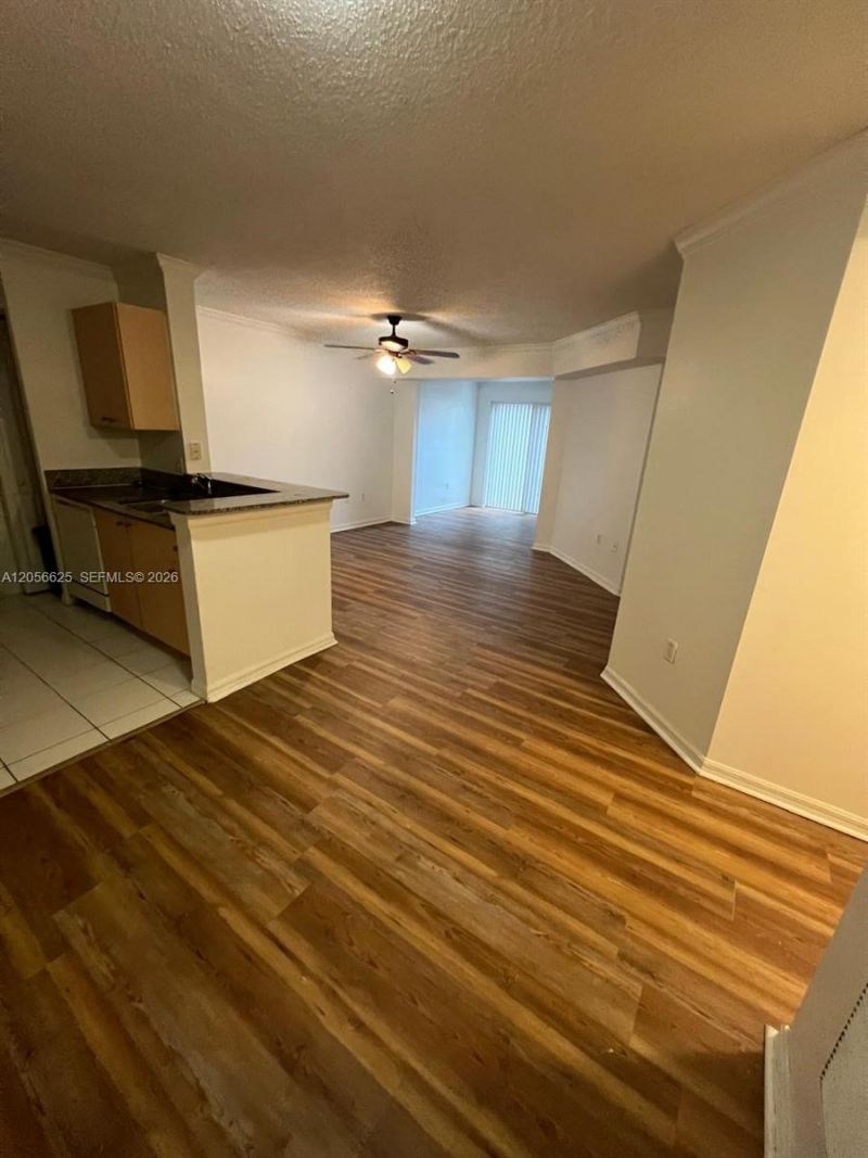 2494 Centergate Dr, Unit 103, Miramar, FL 33025 Photo