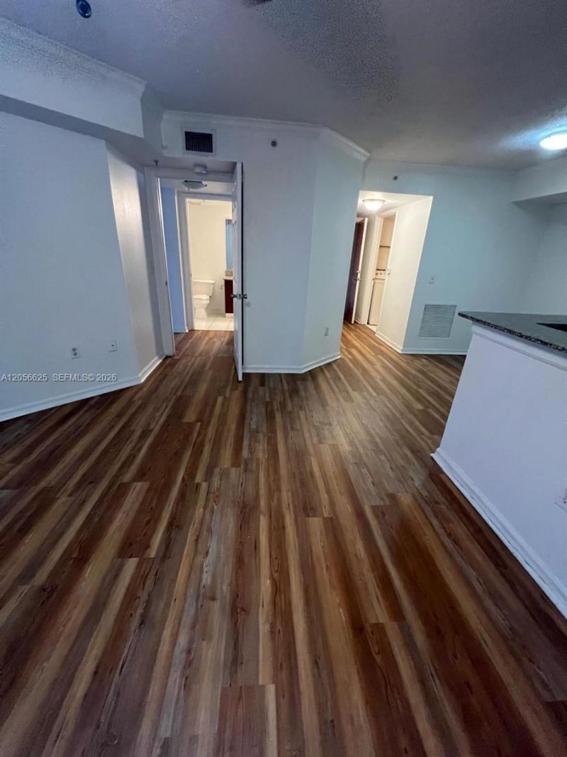 2494 Centergate Dr, Unit 103, Miramar, FL 33025 Photo
