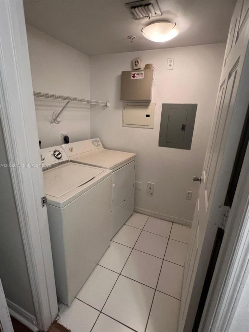 2494 Centergate Dr, Unit 103, Miramar, FL 33025 Photo