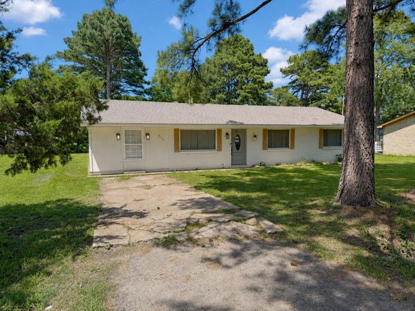 212 Devine, Tuckerman, AR 72473