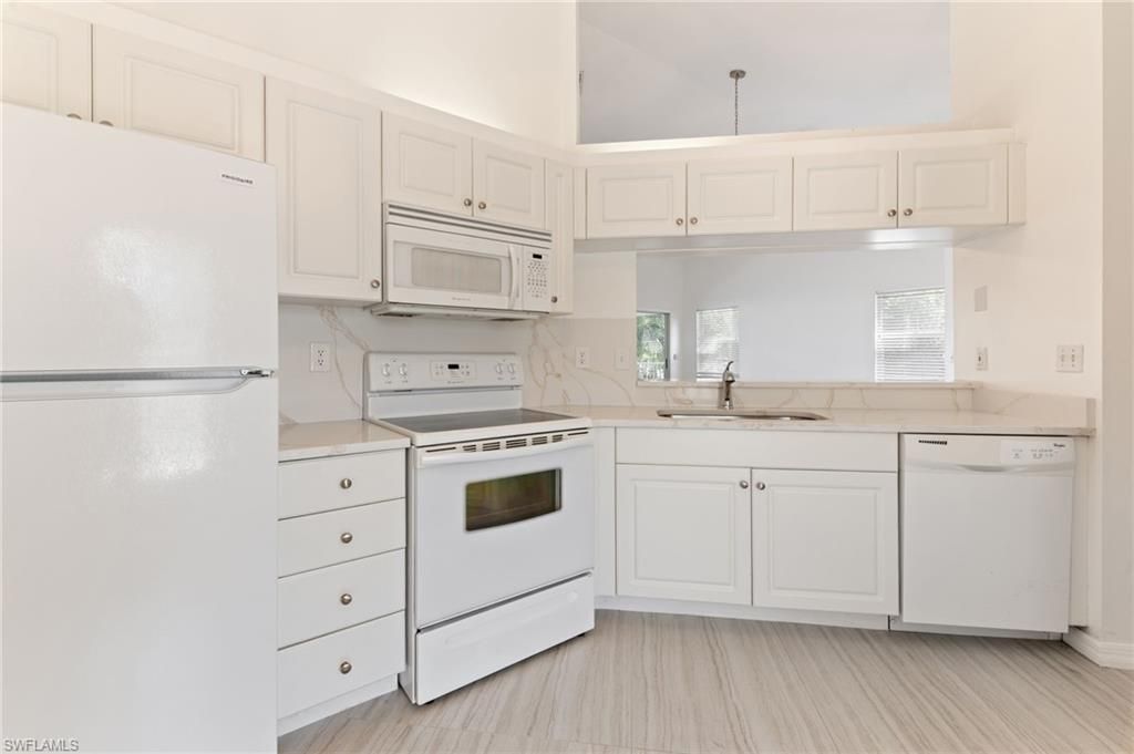 12081 Summergate Cir , Unit 204, Fort Myers, FL 33913 Photo