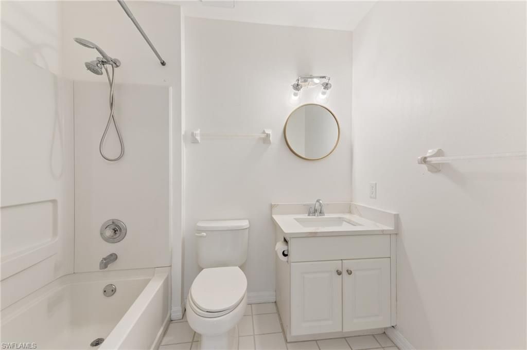 12081 Summergate Cir , Unit 204, Fort Myers, FL 33913 Photo