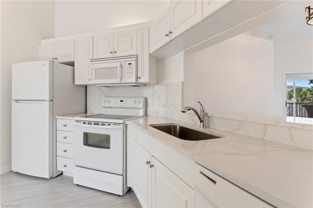 12081 Summergate Cir , Unit 204, Fort Myers, FL 33913 Photo