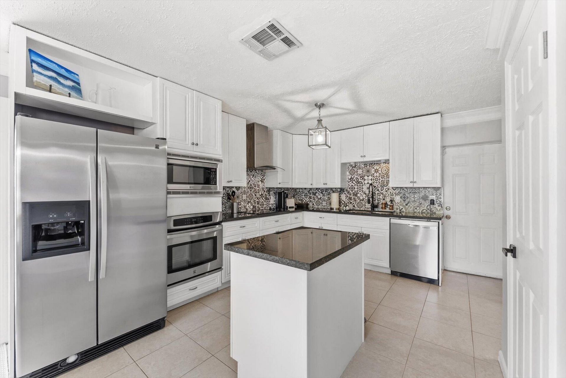 728 NE 9th Avenue, Boynton Beach, FL 33435 Photo