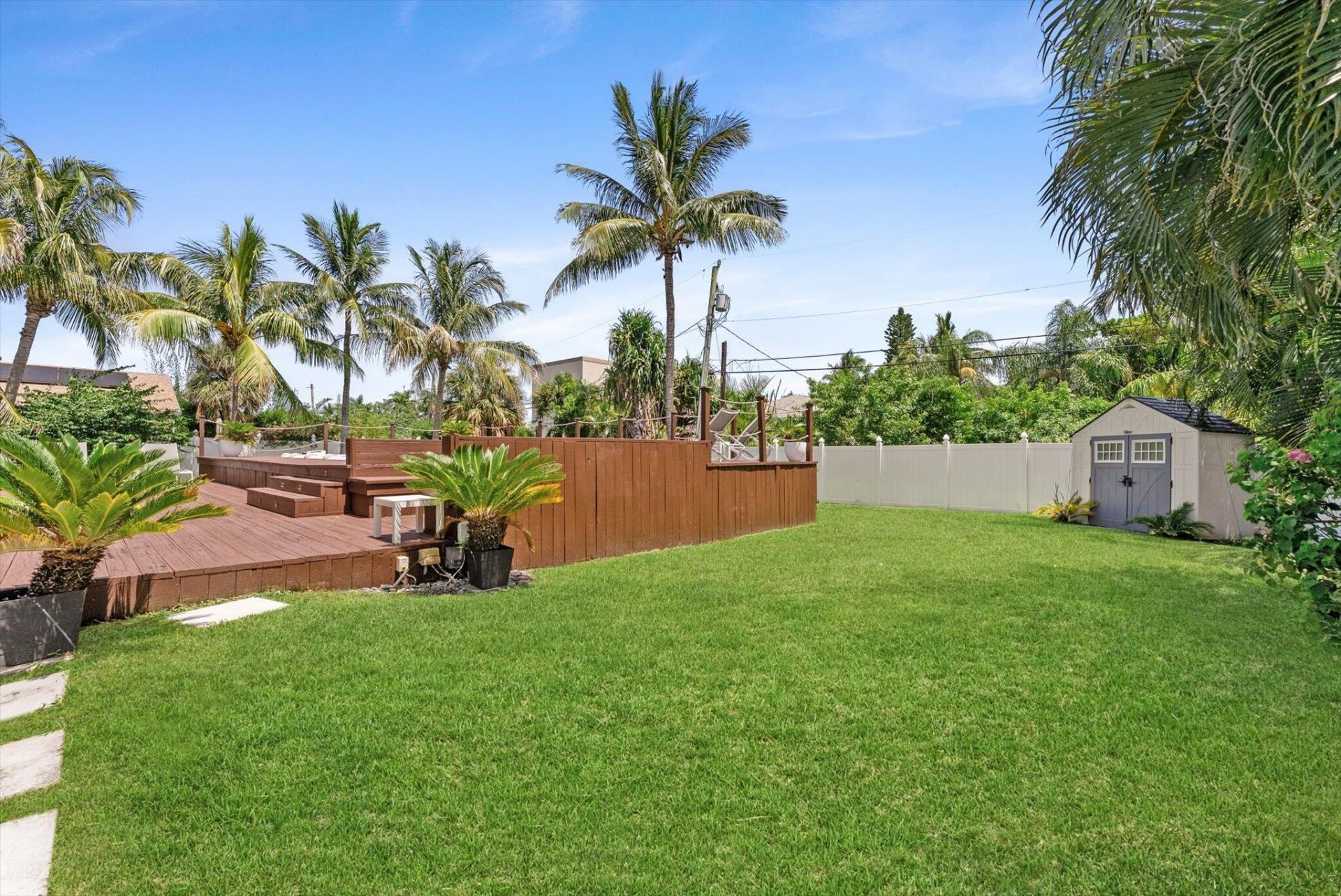 728 NE 9th Avenue, Boynton Beach, FL 33435 Photo