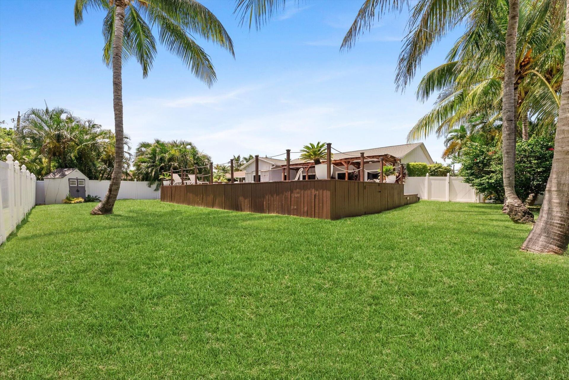 728 NE 9th Avenue, Boynton Beach, FL 33435 Photo