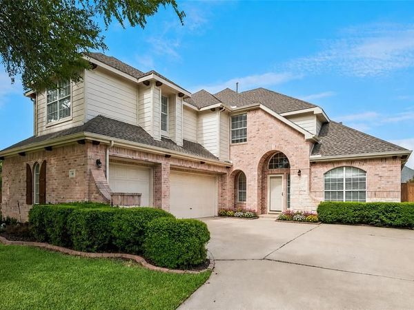 44 Creekside Drive, Trophy Club, TX 76262