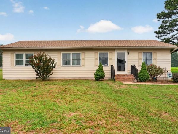 6687 HEARNS POND ROAD , SEAFORD, DE 19973