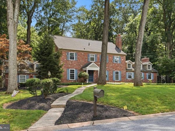 13 STONEHENGE LANE, MALVERN, PA 19355