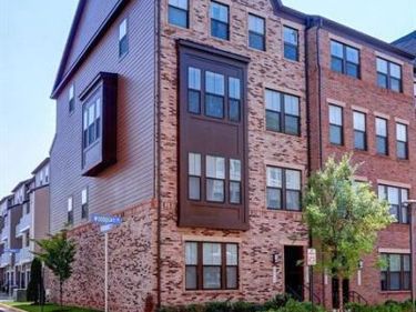 20752 WOOD QUAY, STERLING, VA 20166