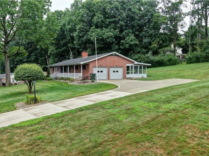 2510 Willow Brook Drive NW, Dover, OH 44622 Photo 10