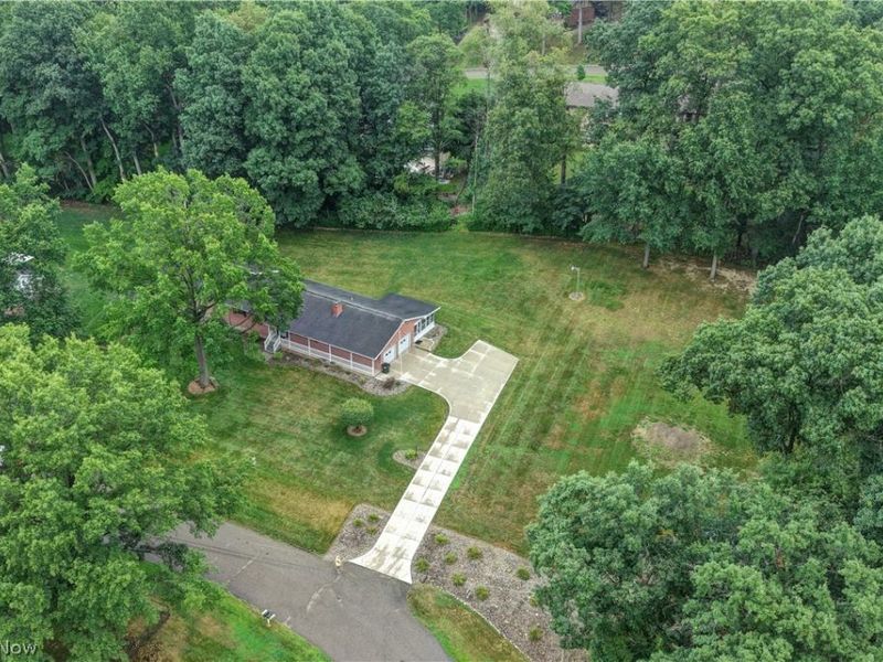 2510 Willow Brook Drive NW, Dover, OH 44622 Photo 4