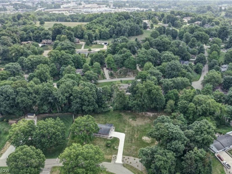 2510 Willow Brook Drive NW, Dover, OH 44622 Photo 43
