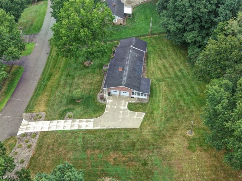 2510 Willow Brook Drive NW, Dover, OH 44622 Photo 5