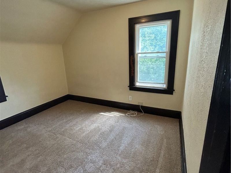 1178 Tampa Avenue, Akron, OH 44314 Photo 12