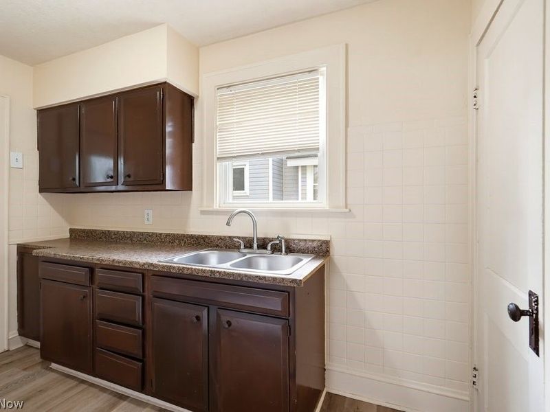 1178 Tampa Avenue, Akron, OH 44314 Photo 12