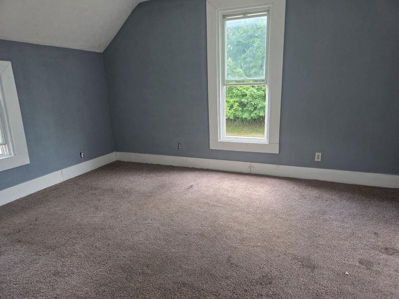315 S Shaffer Street, Springfield, OH 45506 Photo 5
