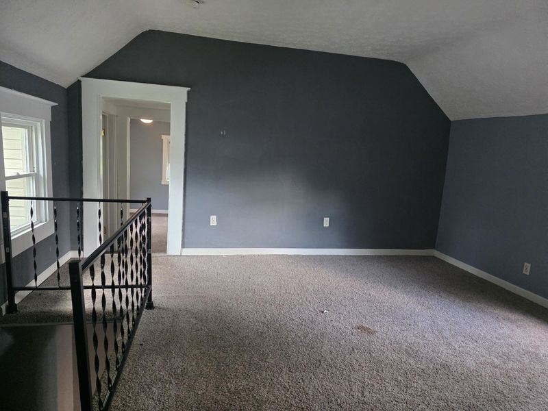 315 S Shaffer Street, Springfield, OH 45506 Photo 6