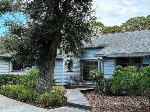 881 PINTO CIRCLE, NOKOMIS, FL 34275