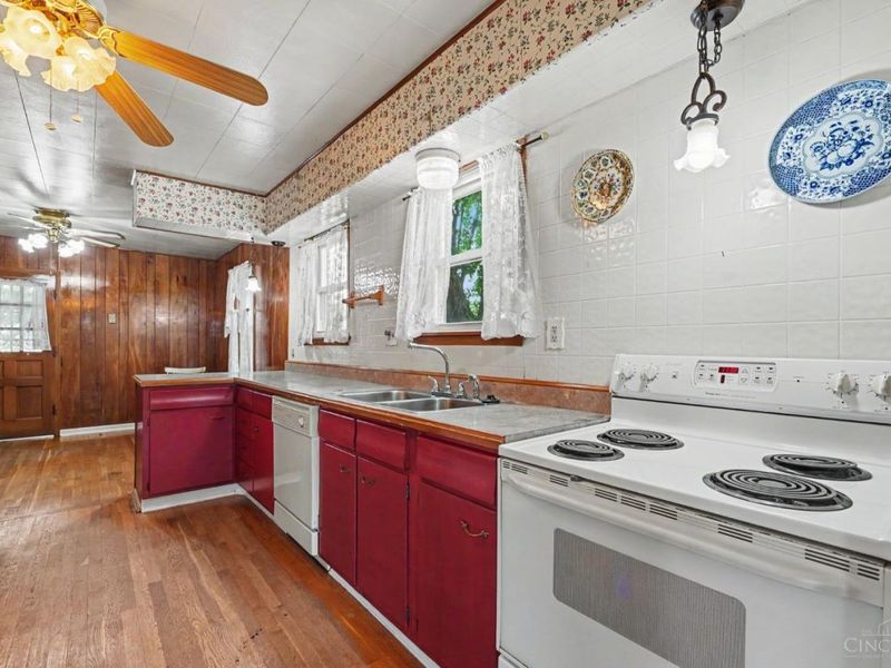 207 W Plum Street, Georgetown, OH 45121 Photo 7