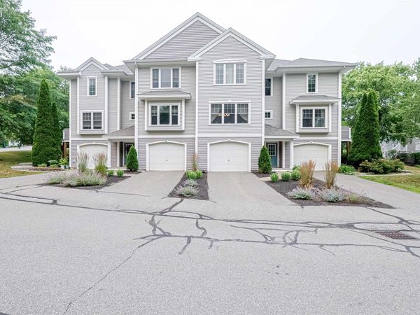 6C Stonewall Way, Exeter, NH 03833