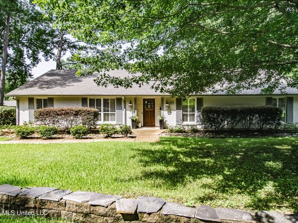 4005 Eastwood Drive, Jackson, MS 39211