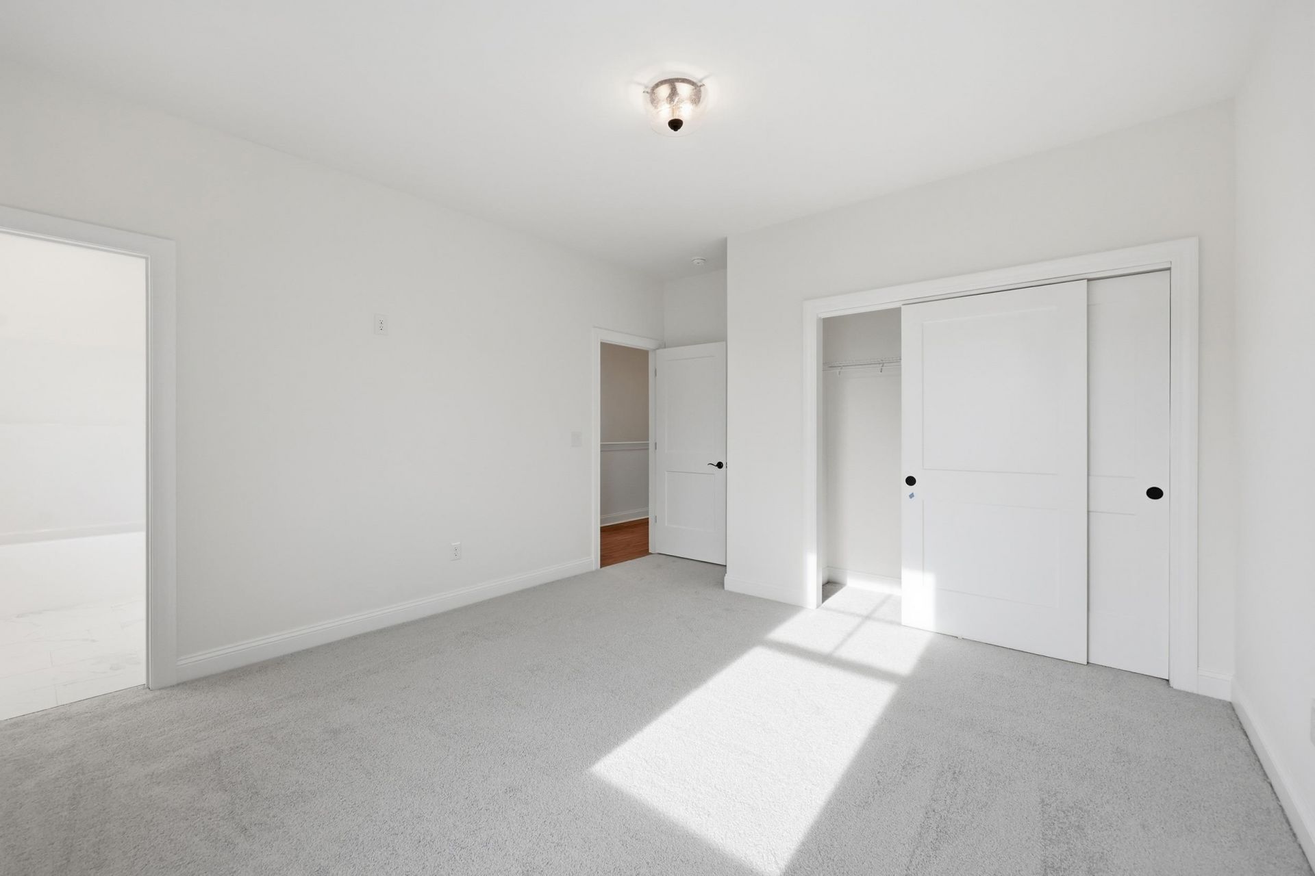 1310 Battery Park Dr.  Photo 23