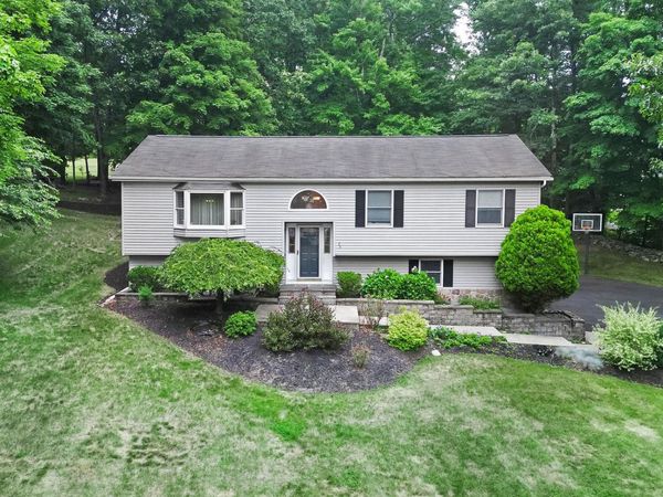 25 Cocoa Lane , Newburgh, NY 12550