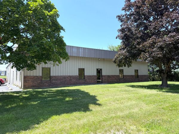 3441 Precision Dr, Rockford, IL 61109