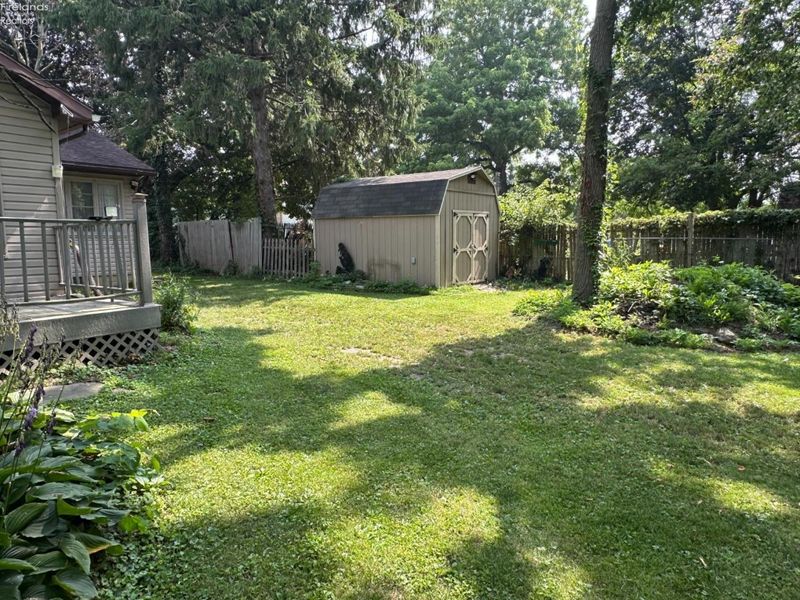 603 W Main St, Bellevue, OH 44811 Photo 8