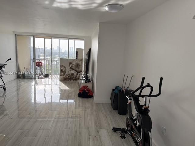 1770 NE 191st St, Unit 808-1, Miami, FL 33179 Photo