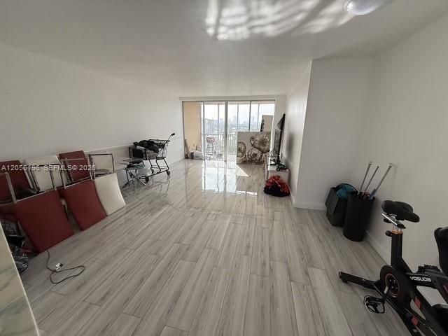 1770 NE 191st St, Unit 808-1, Miami, FL 33179 Photo