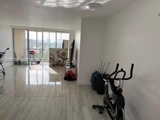 1770 NE 191st St , Unit 808-1, Miami, FL 33179 Photo