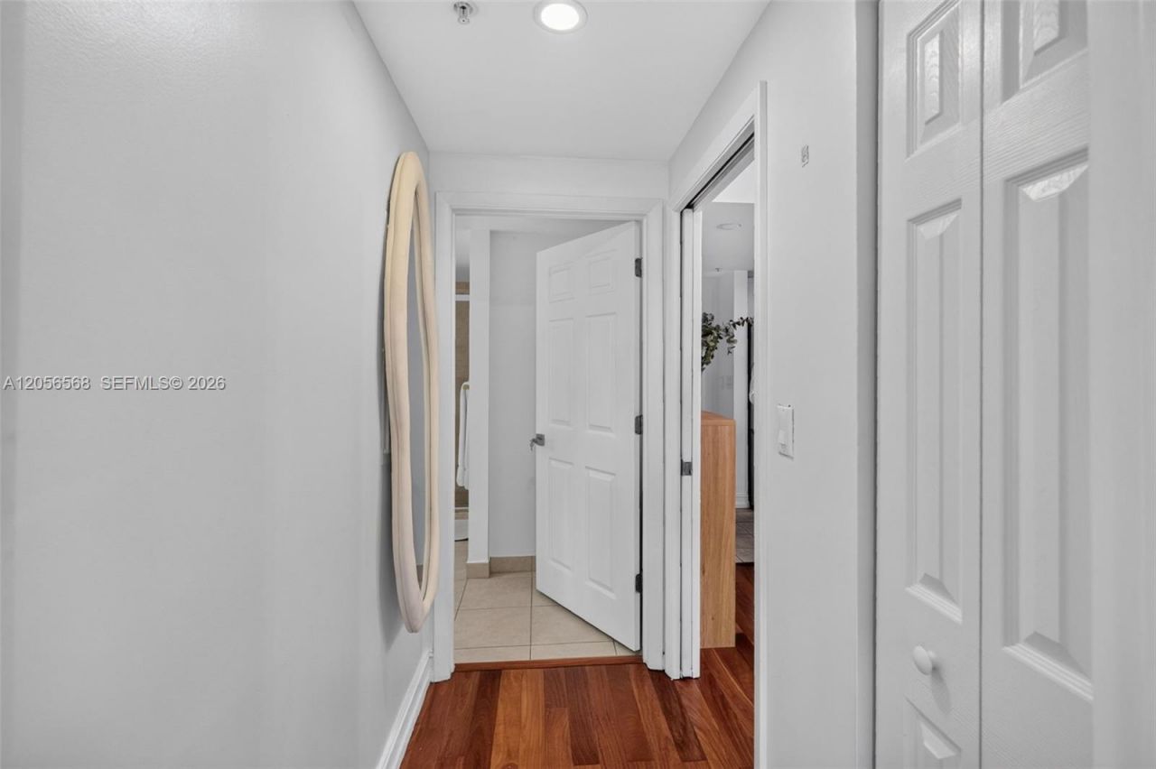 2000 N Bayshore Dr, Unit 306, Miami, FL 33137 Photo