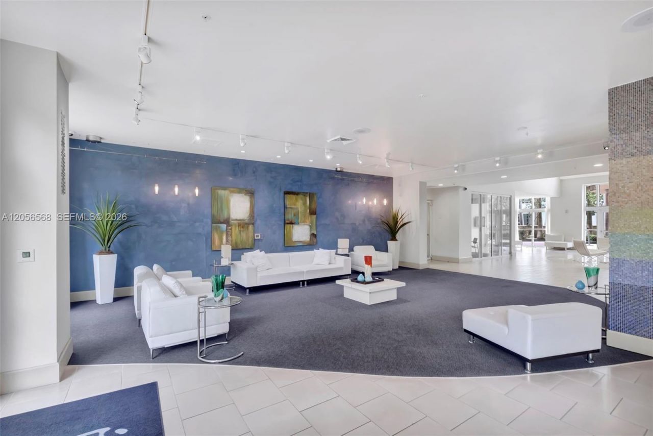 2000 N Bayshore Dr, Unit 306, Miami, FL 33137 Photo