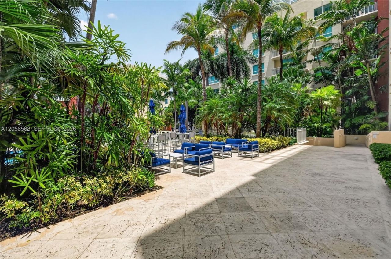 2000 N Bayshore Dr, Unit 306, Miami, FL 33137 Photo