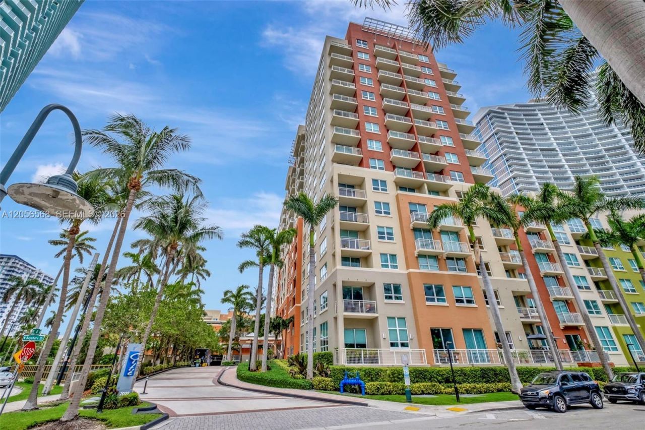 2000 N Bayshore Dr, Unit 306, Miami, FL 33137 Photo