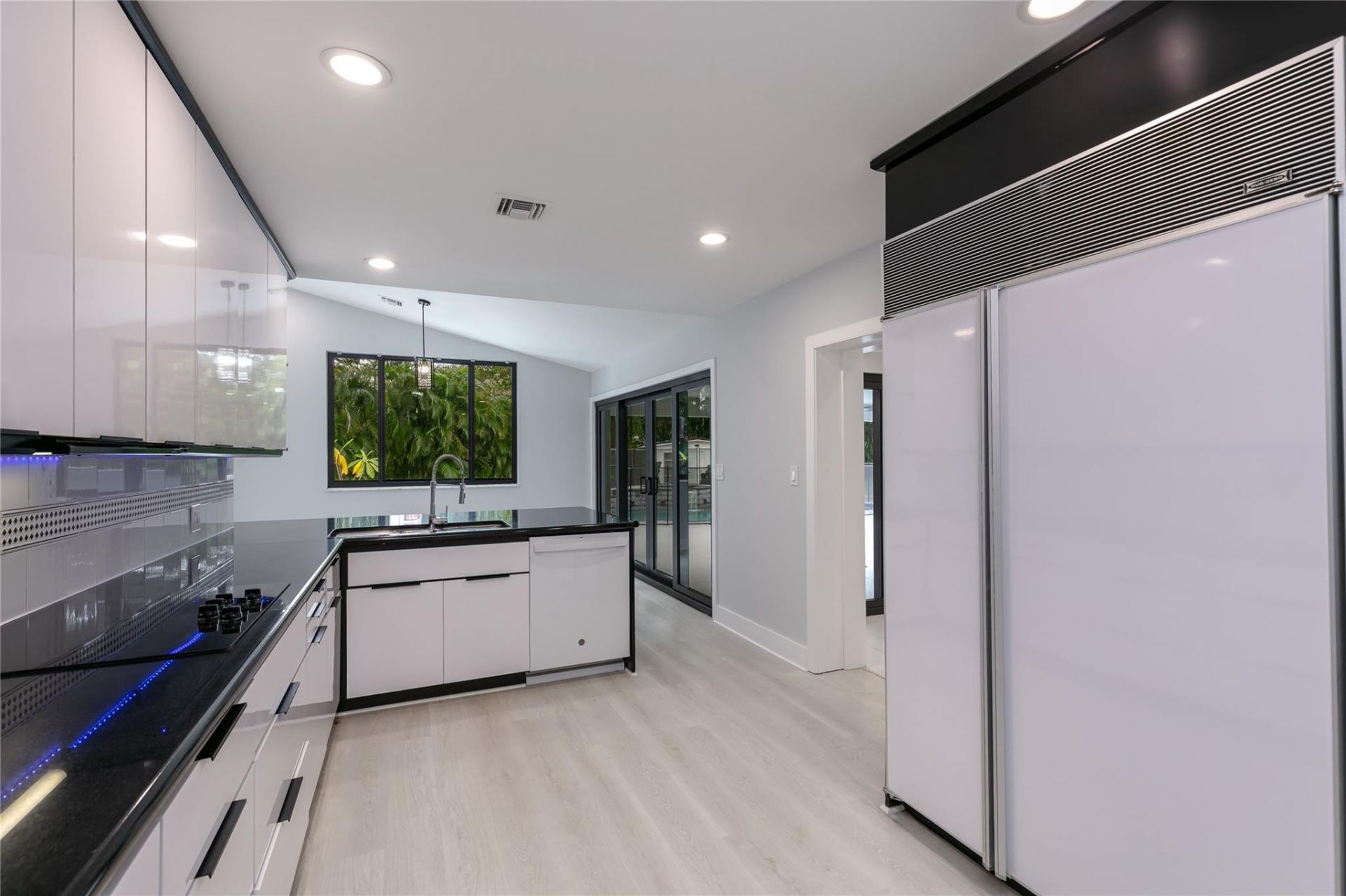 13401 SW 83rd Avenue, Pinecrest, FL 33156 Photo