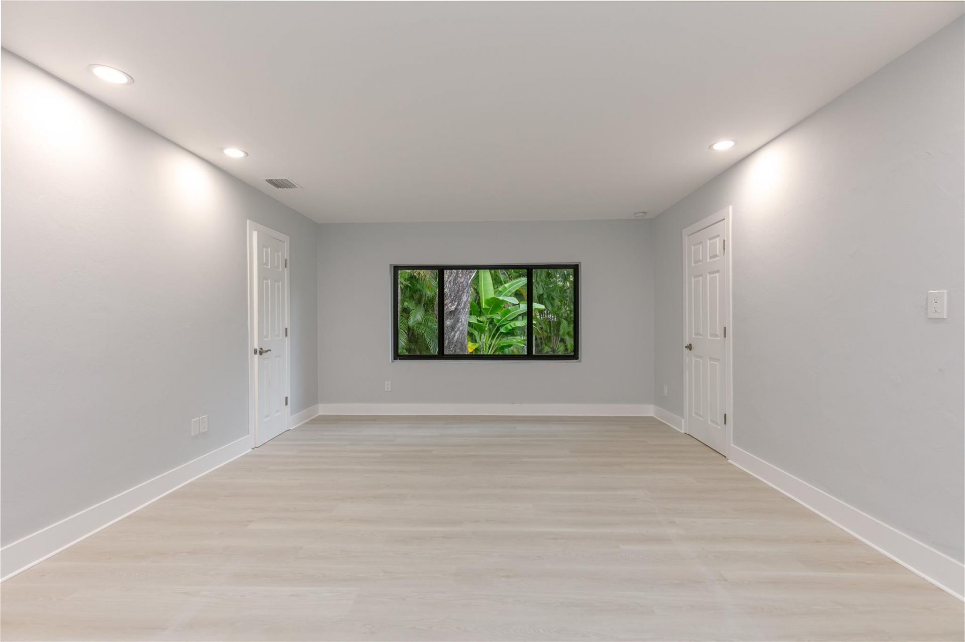 13401 SW 83rd Avenue, Pinecrest, FL 33156 Photo