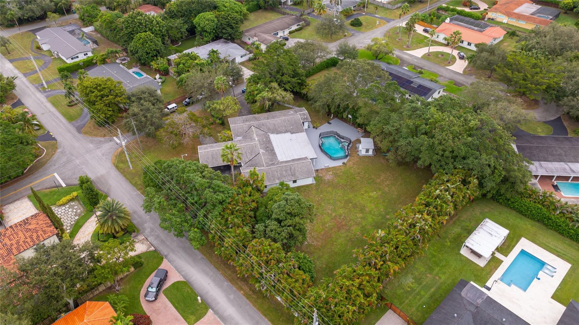 13401 SW 83rd Avenue, Pinecrest, FL 33156 Photo